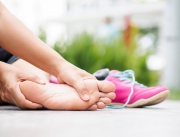 Ból stopy podczas biegania - zapalenie rozcięgna podeszwowego, ale czy na pewno zapalenie?